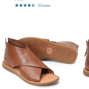 Born leather sandels 9m